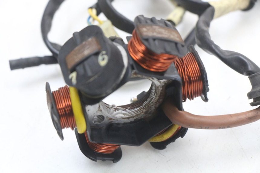 photo de STATOR PEUGEOT BUXY 50 (1993 - 1998) - Andere kijkhoek