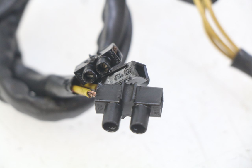 photo de STATOR HONDA CBF 500 (2004 - 2007) - Bevestigingspunten