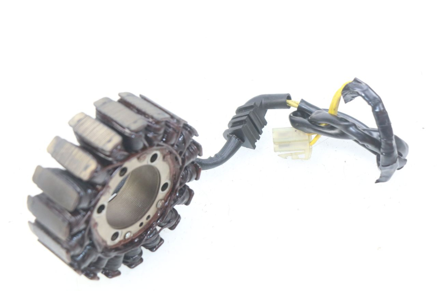 photo de STATOR HONDA CBR RR FIREBLADE 900 (1992 - 1994) - Detail van het onderdeel