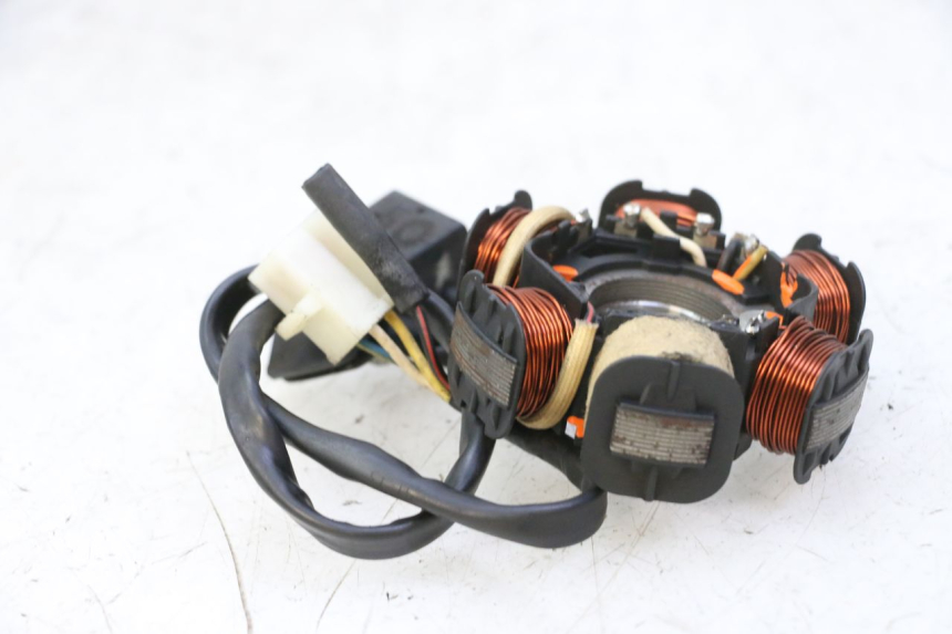 photo de STATOR PEUGEOT CITYSTAR 50 (2013 - 2017) - Andere kijkhoek