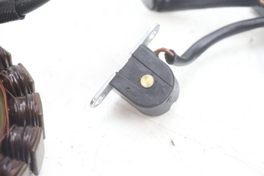 photo de STATOR SUZUKI DR S 600 (1985 - 1989) - Zoom op gebruiksstaat