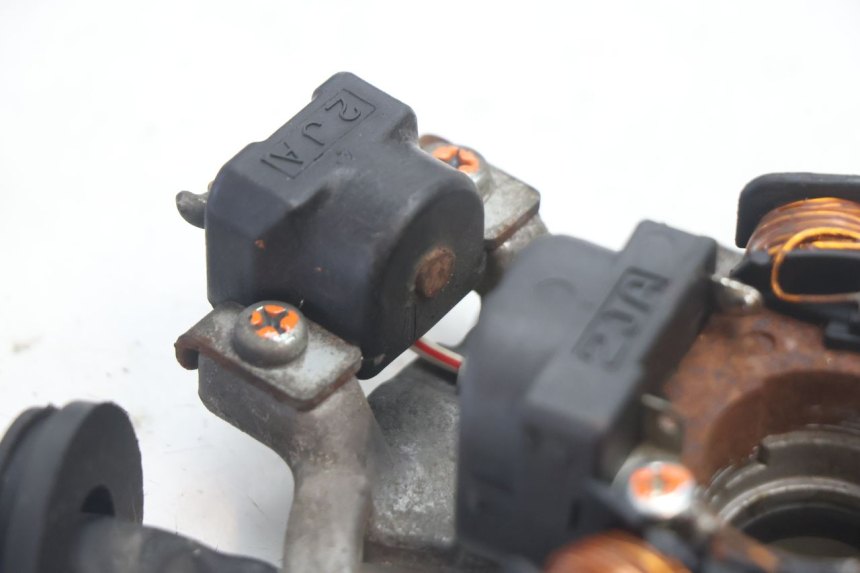 photo de STATOR MBK EVOLIS 80 (1993 - 1999) - Andere kijkhoek