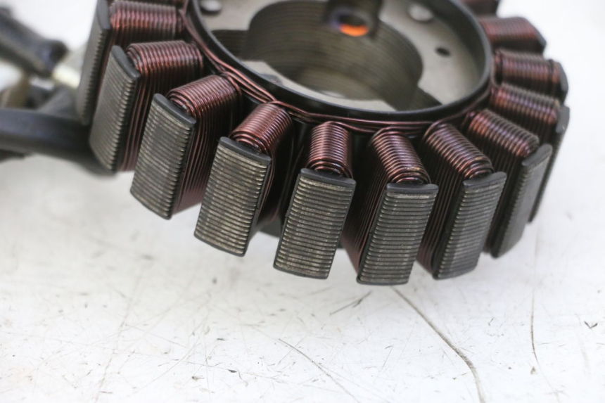photo de STATOR HONDA FES S-WING SWING ABS 125 (2007 - 2015) - Gecontroleerd onderdeel