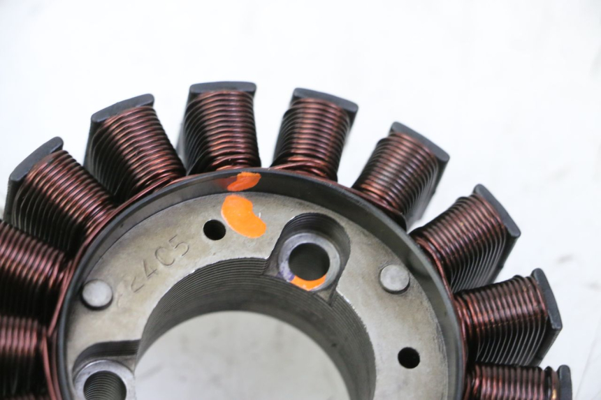 photo de STATOR HONDA FES S-WING SWING ABS 125 (2007 - 2015) - Markeringen en referenties