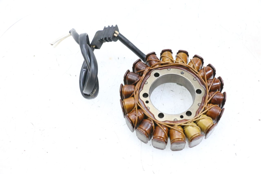 photo de STATOR YAMAHA FJR ABS 1300 (2006 - 2012) - Andere kijkhoek