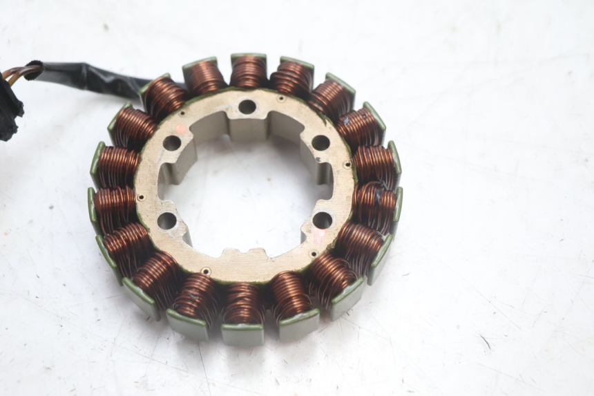 photo de STATOR HONDA FJS SILVER WING SILVERWING 400 (2005 - 2008) - Detail van het onderdeel