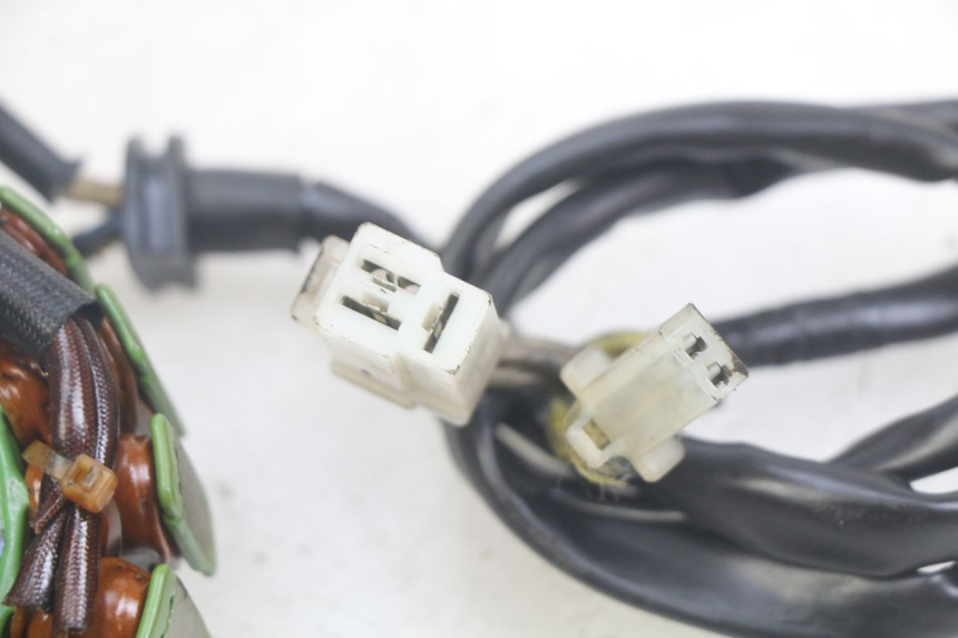 photo de STATOR YAMAHA FZS FAZER 600 (1998 - 2001) - Andere kijkhoek