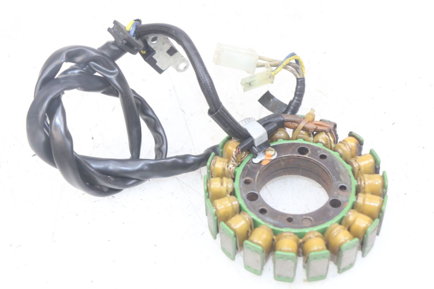 photo de STATOR YAMAHA FZS FAZER 600 (1998 - 2001) - Hoofdaanzicht