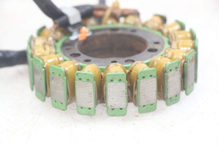 photo de STATOR YAMAHA FZS FAZER 600 (1998 - 2001) - Staat van het oppervlak