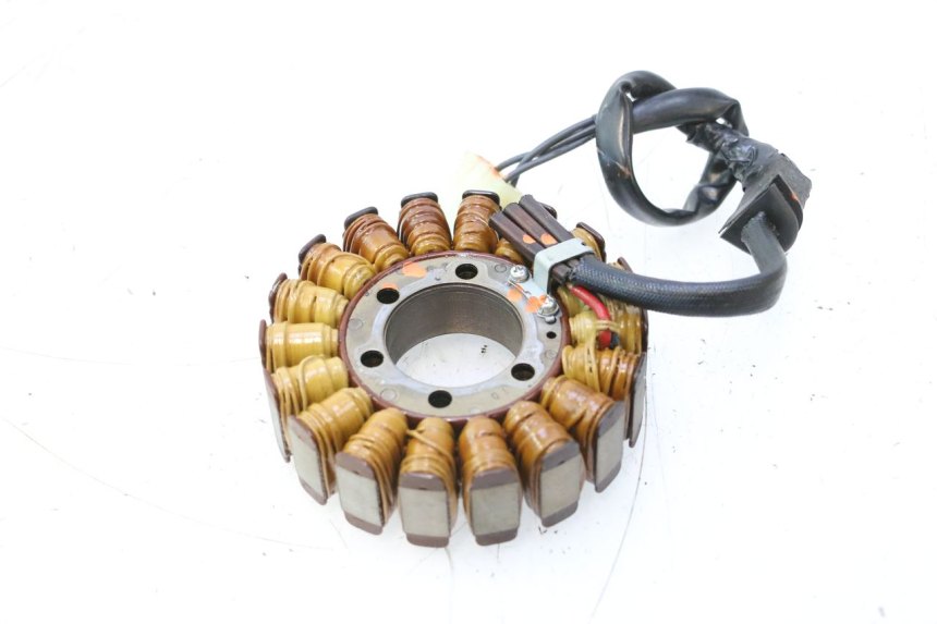 photo de STATOR SUZUKI GSR 600 (2005 - 2012) - Andere kijkhoek