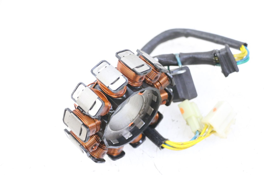 photo de STATOR HYOSUNG GTR 125 (2006 - 2008) - Bevestigingspunten