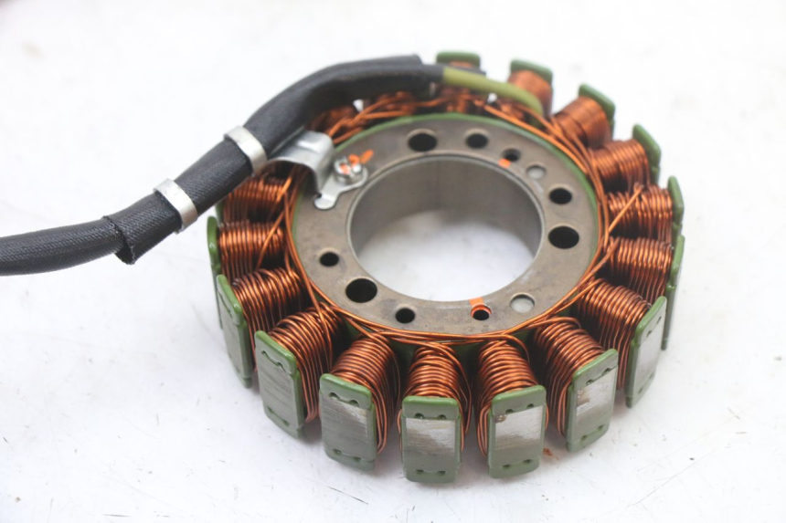 photo de STATOR KYMCO XCITING 500 (2007 - 2010) - Bevestigingspunten