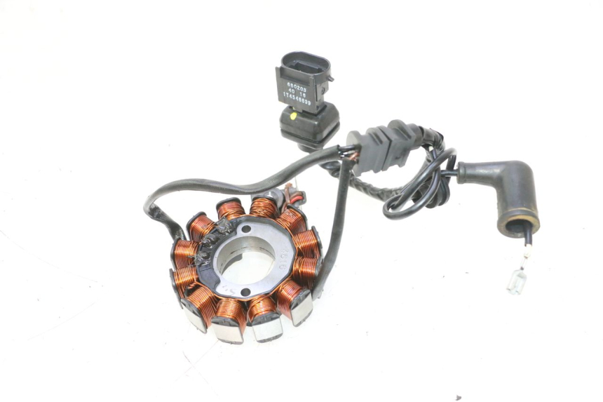 photo de STATOR PIAGGIO LIBERTY IGET S 125 (2016 - 2020) - Bevestigingspunten