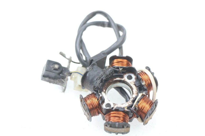 photo de STATOR PEUGEOT LUDIX 50 (2008 - 2017) - Hoofdaanzicht