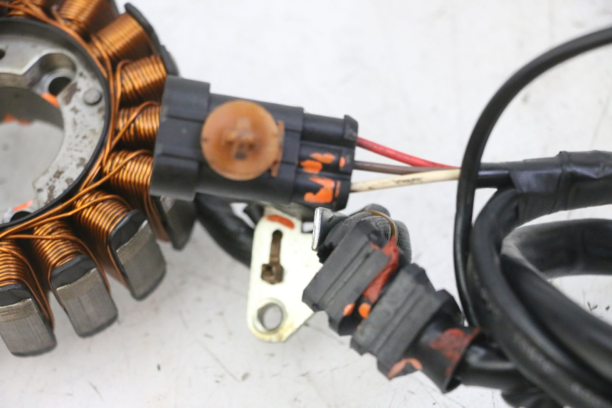 photo de STATOR PIAGGIO MP3 LT 300 (2010 - 2016) - Zoom op gebruiksstaat
