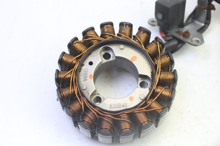 photo de STATOR PIAGGIO MP3 LT 300 (2010 - 2016) - Detail van het onderdeel