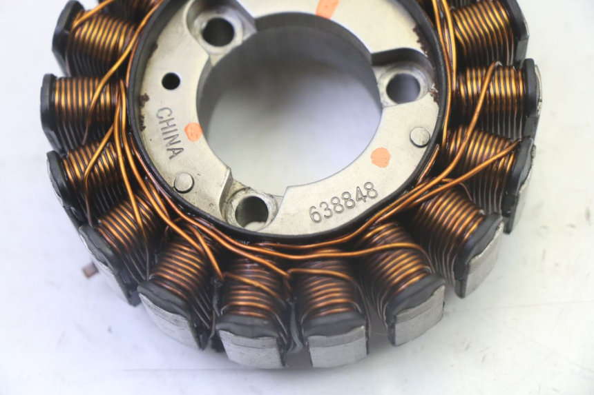 photo de STATOR PIAGGIO MP3 LT 300 (2010 - 2016) - Zoom op gebruiksstaat