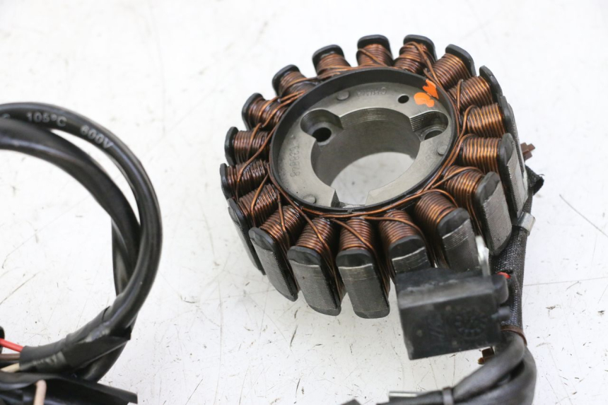 photo de STATOR PIAGGIO MP3 RL 250 (2006 - 2010) - Markeringen en referenties