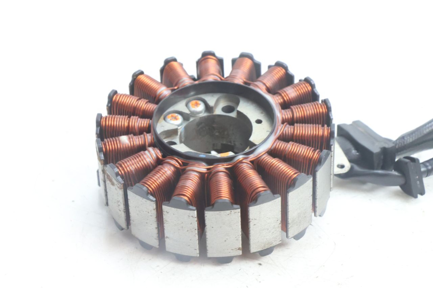 photo de STATOR YAMAHA N-MAX NMAX 125 (2021 - 2024) - Zoom op gebruiksstaat