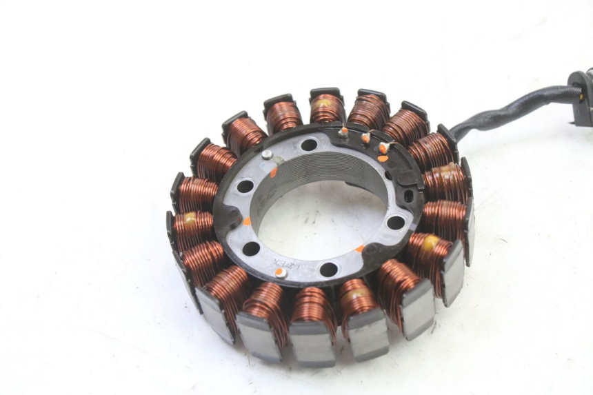 photo de STATOR HONDA NTV DEAUVILLE 650 (2001 - 2006) - Detail van het onderdeel