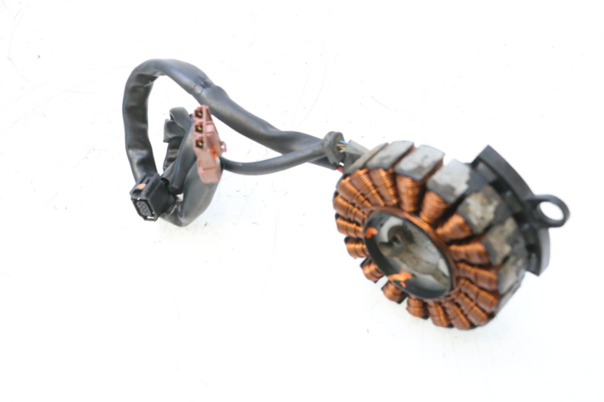 photo de STATOR HONDA PCX (JF57/JF64) 125 (2014 - 2018) - Detail van het onderdeel