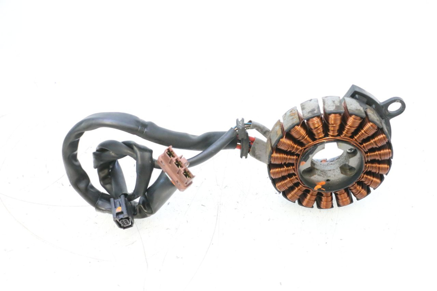 photo de STATOR HONDA PCX (JF57/JF64) 125 (2014 - 2018) - Andere kijkhoek