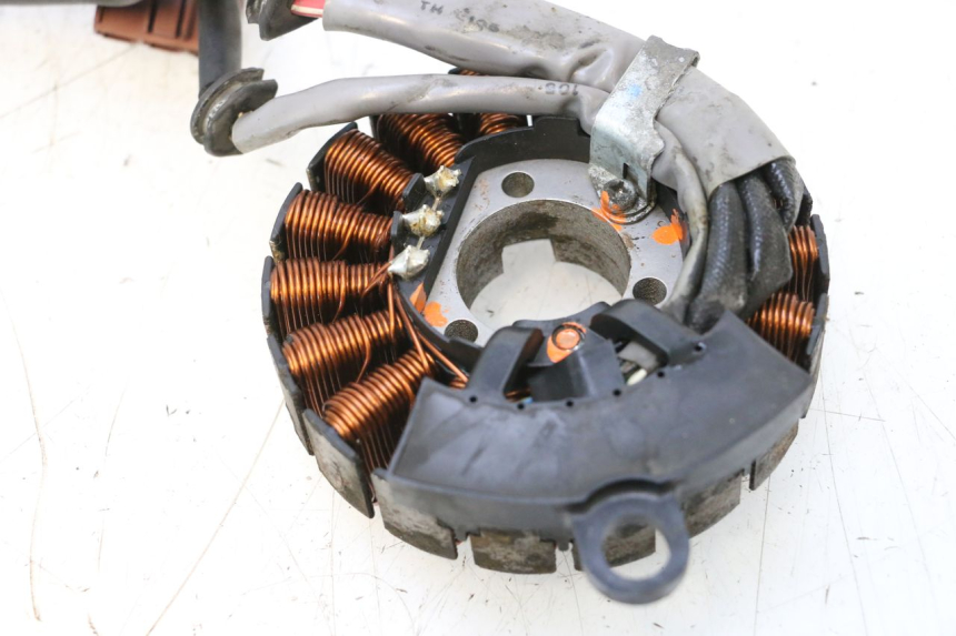 photo de STATOR HONDA PCX (JF57/JF64) 125 (2014 - 2018) - Overzicht