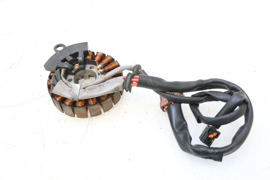 photo de STATOR HONDA PCX (JF57/JF64) 125 (2014 - 2018) - Staat van het oppervlak