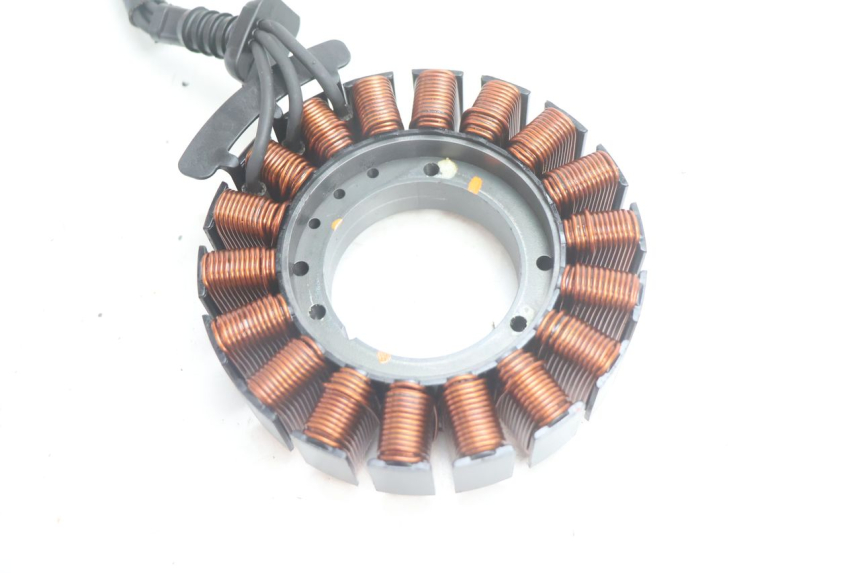 photo de STATOR HARLEY DAVIDSON ROAD GLIDE FLTRXSE 1920 (2018 - 2022) - Detail van het onderdeel