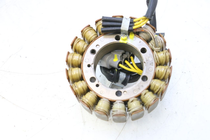 photo de STATOR CAN-AM SPYDER RS 1000 (2008 - 2012) - Zoom op gebruiksstaat