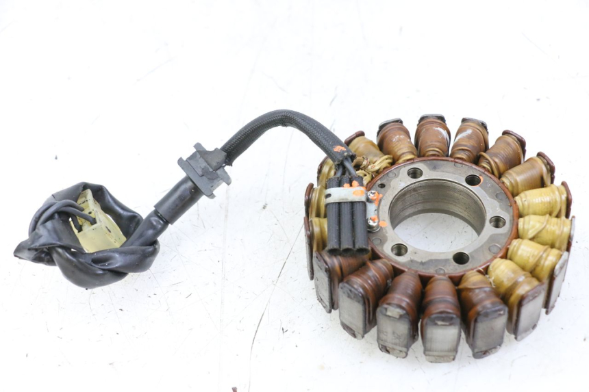 photo de STATOR SUZUKI GSR 750 (2011 - 2017) - Hoofdaanzicht