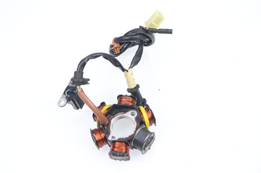 photo de STATOR PEUGEOT TREKKER TKR 50 (2005 - 2014) - Hoofdaanzicht
