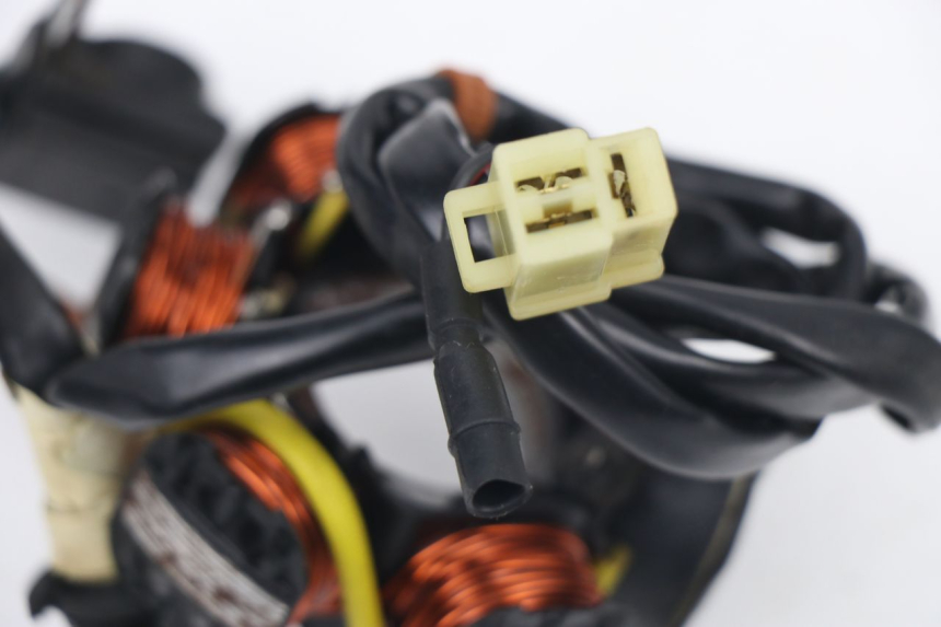 photo de STATOR PEUGEOT TREKKER TKR 50 (2005 - 2014) - Detail van het onderdeel