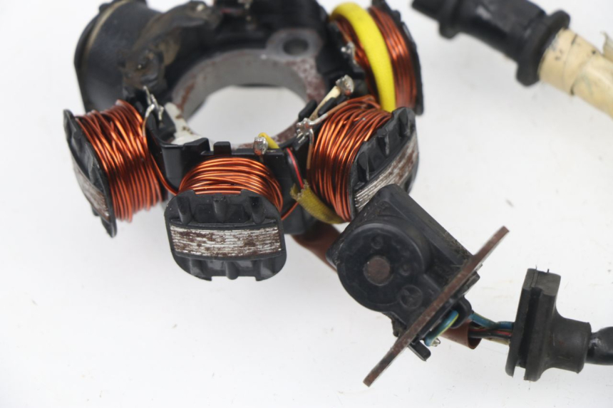 photo de STATOR PEUGEOT TREKKER TKR 50 (2005 - 2014) - Technische close-up