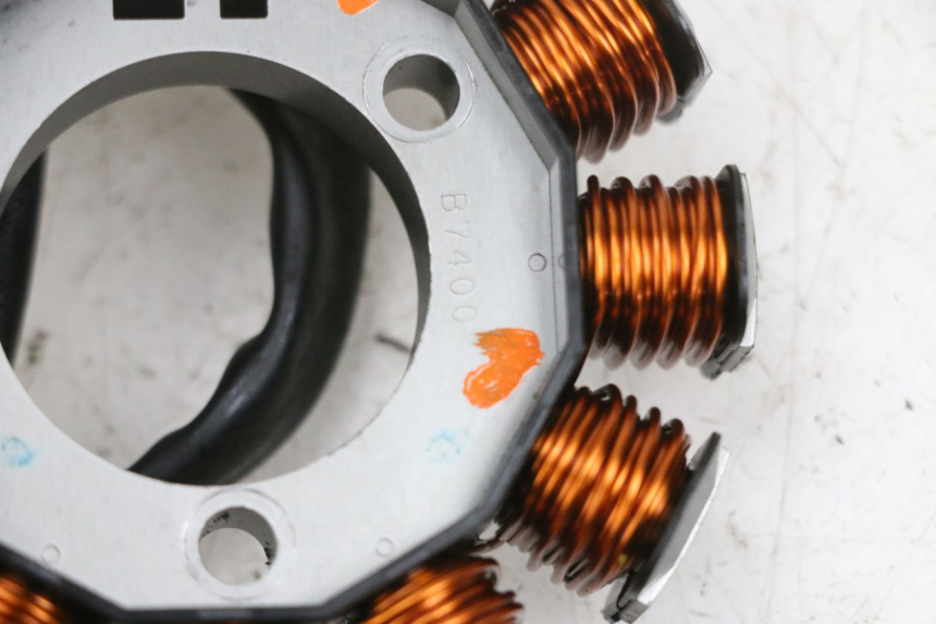 photo de STATOR YAMAHA TRICITY 300 (2020 - 2024) - Bevestigingspunten