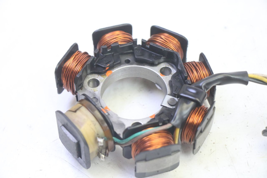 photo de STATOR YAMAHA TTR 125 (2000 - 2020) - Zoom op gebruiksstaat