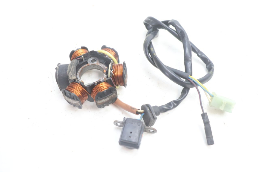 photo de STATOR PEUGEOT VIVACITY 50 (2004 - 2009) - Zoom op gebruiksstaat