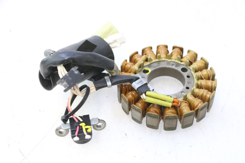 photo de STATOR YAMAHA XMAX X-MAX 125 (2006 - 2009) - Hoofdaanzicht