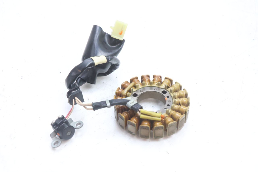 photo de STATOR YAMAHA X-MAX XMAX 125 (2010 - 2013) - Staat van het oppervlak