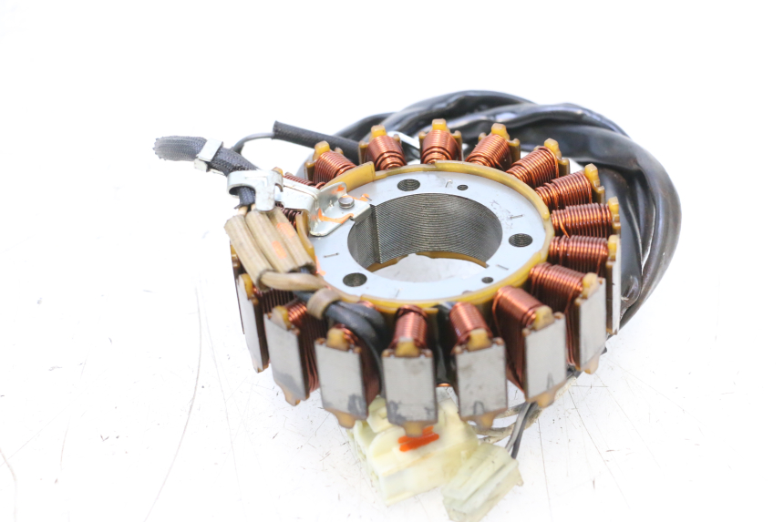 photo de STATOR YAMAHA XP T-MAX TMAX ABS 530 (2012 - 2015) - Bevestigingspunten