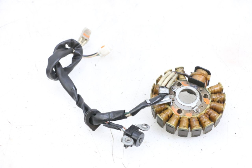 photo de STATOR YAMAHA YP MAJESTY 125 (2002 - 2006) - Hoofdaanzicht