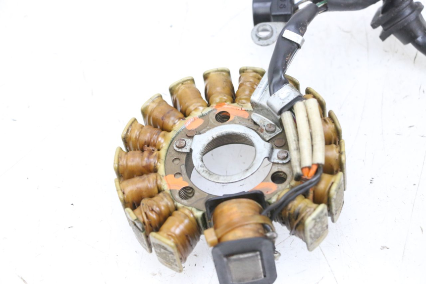 photo de STATOR YAMAHA YP MAJESTY 125 (2002 - 2006) - Staat van het oppervlak