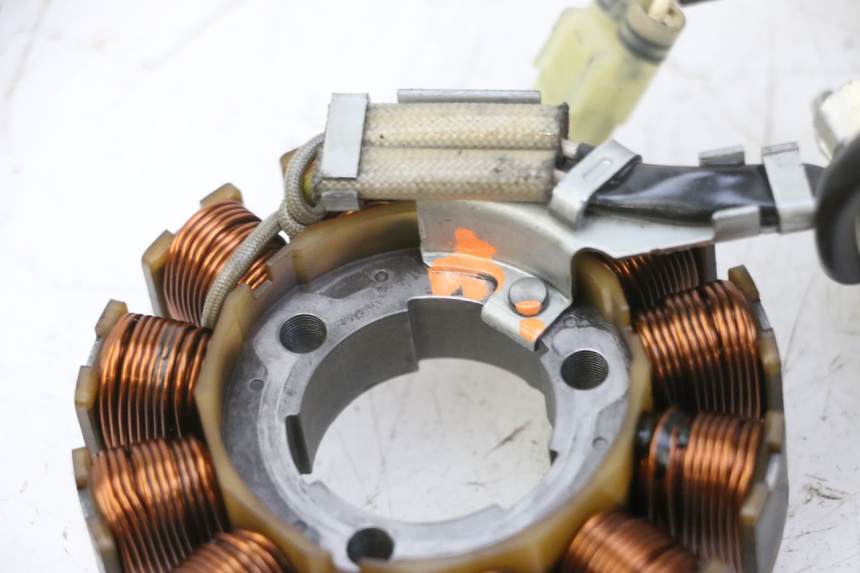 photo de STATOR YAMAHA YZ-F YZF 250 (2014 - 2018) - Bevestigingspunten