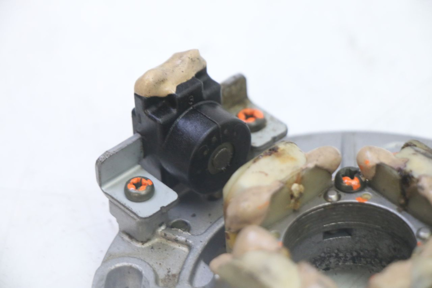 photo de STATOR YAMAHA YZ 125 (1998 - 2005) - Zoom op gebruiksstaat