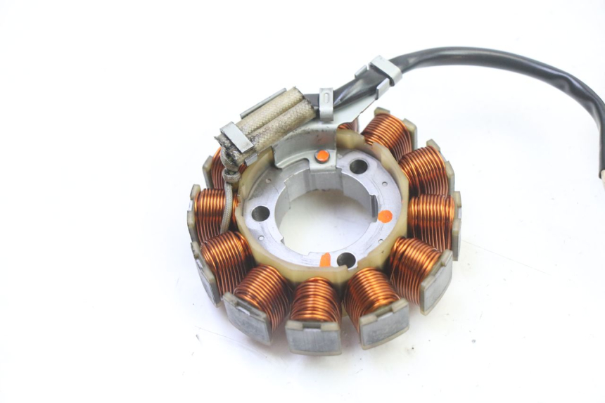 photo de STATOR YAMAHA YZF YZ-F 450 (2014 - 2016) - Detail van het onderdeel