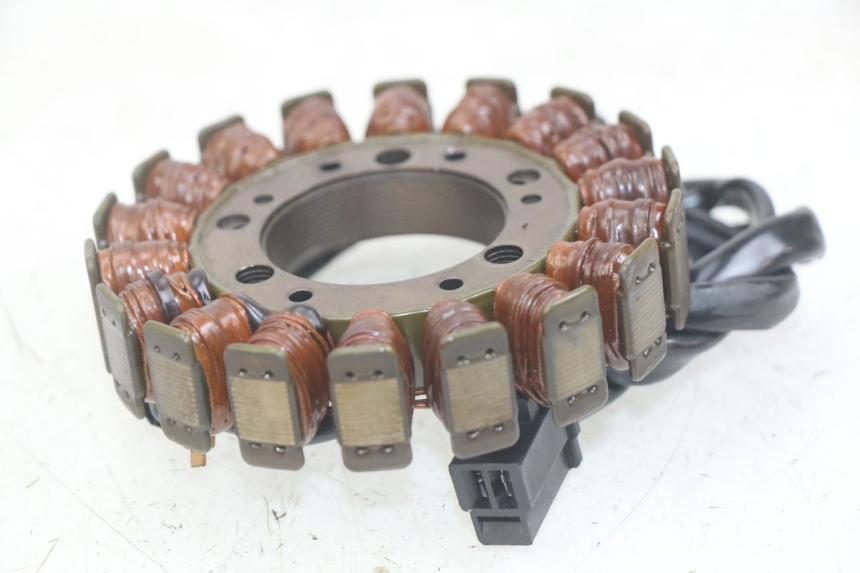 photo de STATOR KAWASAKI ZX-6R ZX6R 600 (1995 - 1997) - Zoom op gebruiksstaat