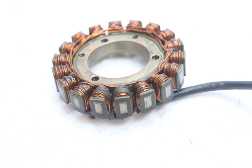 photo de STATOR KAWASAKI ZX-6R ZX6R 600 (2000 - 2002) - Detail van het onderdeel