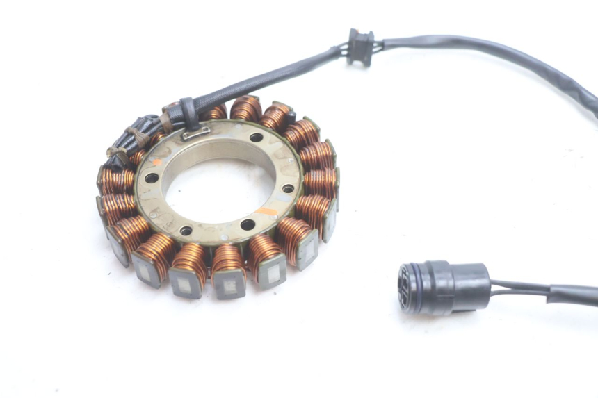 photo de STATOR KAWASAKI ZX-6R ZX6R 600 (2000 - 2002) - Zoom op gebruiksstaat
