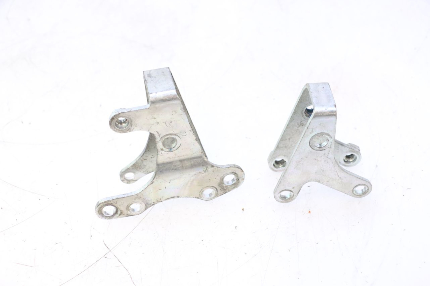 photo de SCHOKDEMPERSTEUNING PIAGGIO MP3 HPE 530 (2022 - 2026) - Detail van het onderdeel