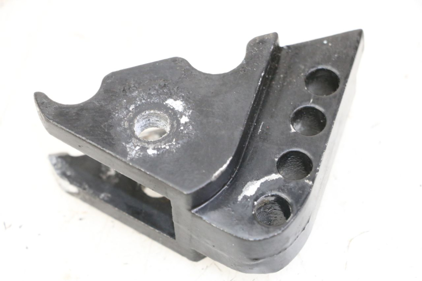 photo de SCHOKDEMPERBEVESTIGING YAMAHA AEROX 50 (1997 - 2006) - Detail van het onderdeel